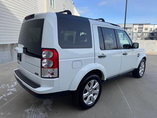 2013 Land Rover LR4 Base
