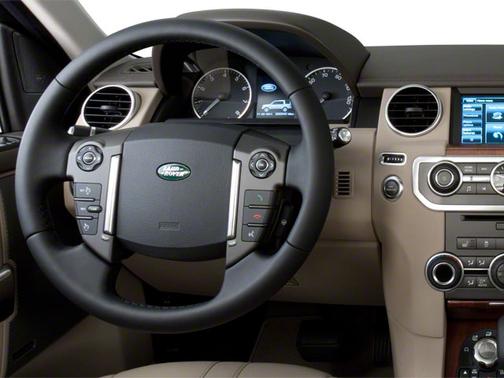 2013 Land Rover LR4 Base
