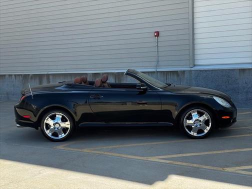 2004 Lexus SC 430 Base