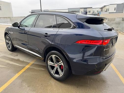 2018 Jaguar F-PACE S
