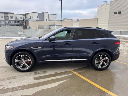 2018 Jaguar F-PACE S