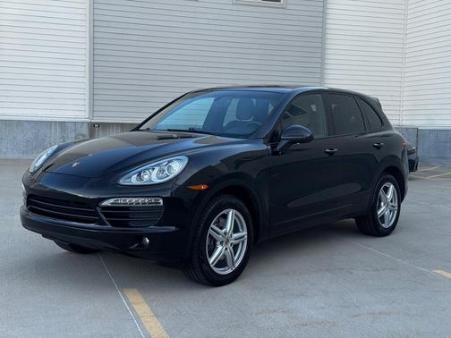 2014 Porsche Cayenne Cayenne