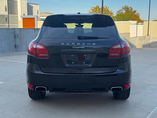 2014 Porsche Cayenne Cayenne