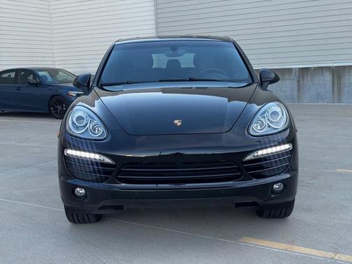 2014 Porsche Cayenne Cayenne