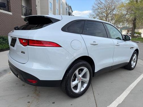 2018 Jaguar F-PACE 30t Premium