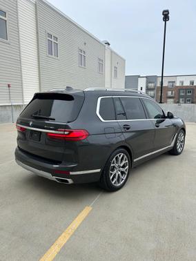 2019 BMW X7 xDrive40i