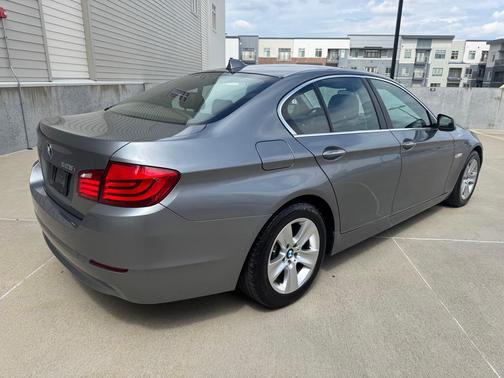 2013 BMW 528 xDrive