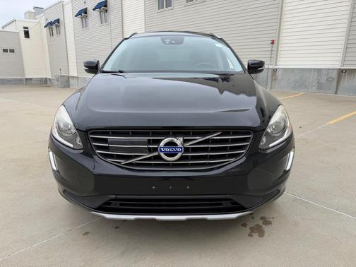 2016 Volvo XC60 T5 Premier