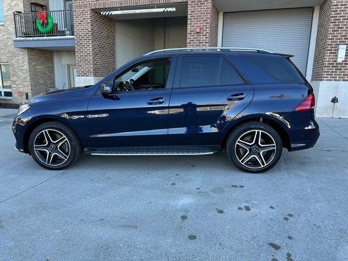 2018 Mercedes-Benz AMG GLE 43 Base 4MATIC