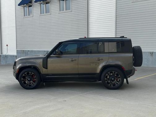 2020 Land Rover Defender 110 X