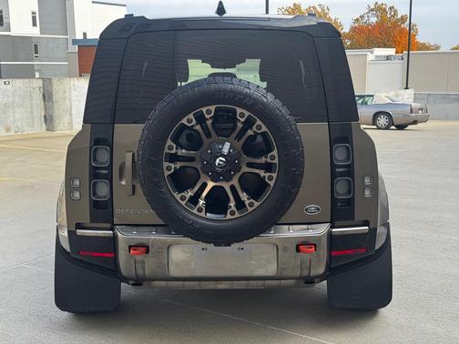 2020 Land Rover Defender 110 X