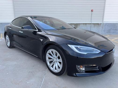 2017 Tesla Model S 100D