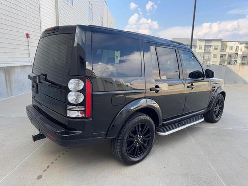 2016 Land Rover LR4 Base