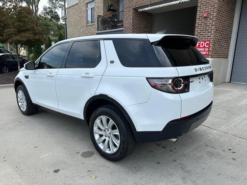 2019 Land Rover Discovery Sport SE