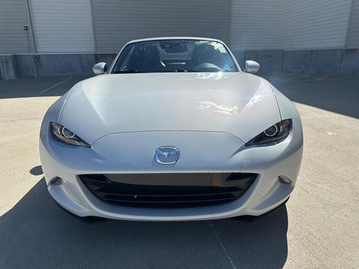 2019 Mazda MX-5 Miata RF Grand Touring