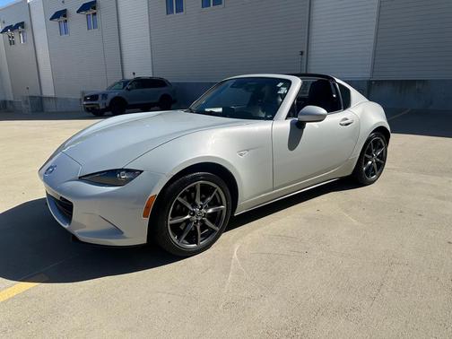2019 Mazda MX-5 Miata RF Grand Touring