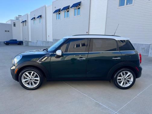 2012 MINI Cooper S Countryman Base
