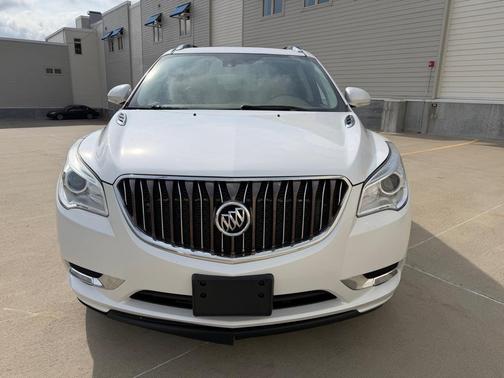 WHITE 2017 Buick Enclave
