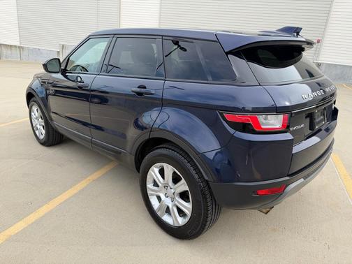 Loire Blue Metallic 2019 Land Rover Range Rover Evoque SE