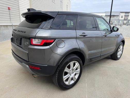 2017 Land Rover Range Rover Evoque SE