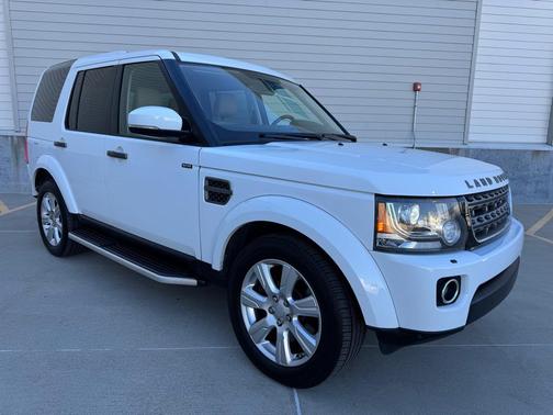 2016 Land Rover LR4 Base
