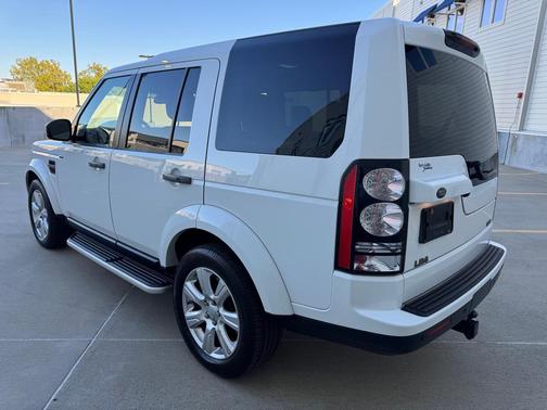 2016 Land Rover LR4 Base