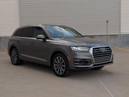 2017 Audi Q7 3.0T Prestige