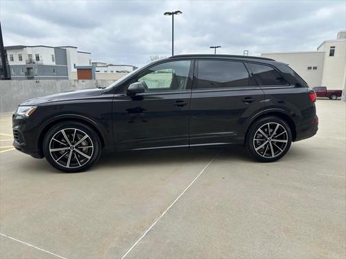 2021 Audi Q7 55 Prestige