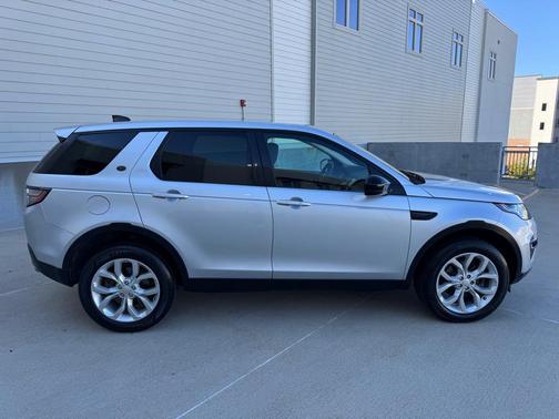 2019 Land Rover Discovery Sport SE