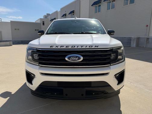 White Platinum Metallic Tri-Coat 2019 Ford Expedition Max Limited