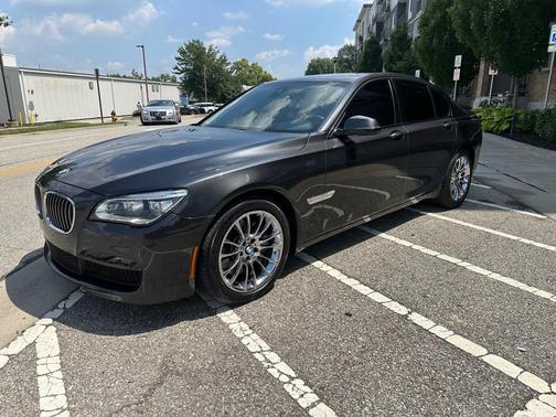 2015 BMW 750 I