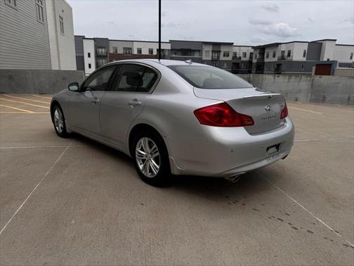 2013 INFINITI G37x Base