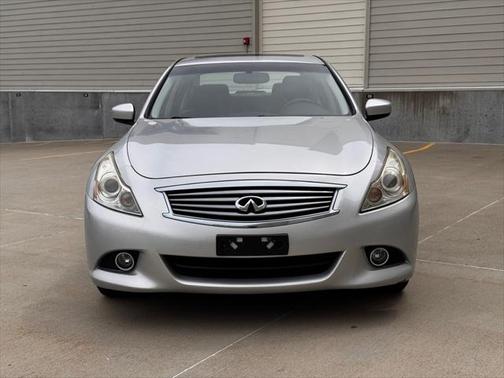 2013 INFINITI G37x Base