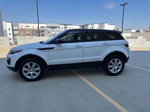 2017 Land Rover Range Rover Evoque SE
