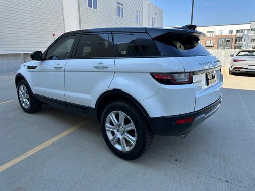 2017 Land Rover Range Rover Evoque SE
