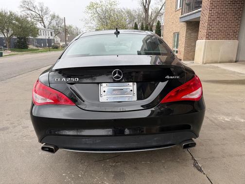 BLACK 2016 Mercedes-Benz CLA-Class 4MATIC