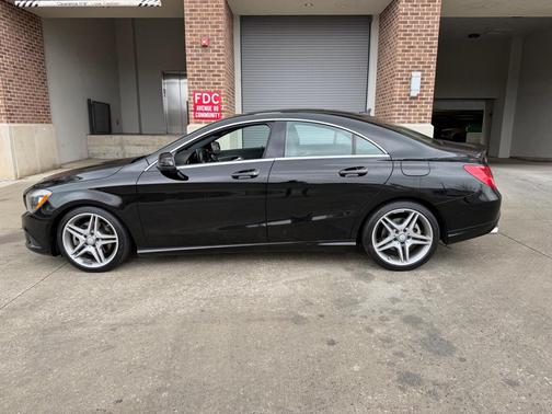 BLACK 2016 Mercedes-Benz CLA-Class 4MATIC