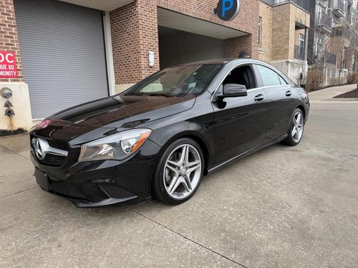BLACK 2016 Mercedes-Benz CLA-Class 4MATIC