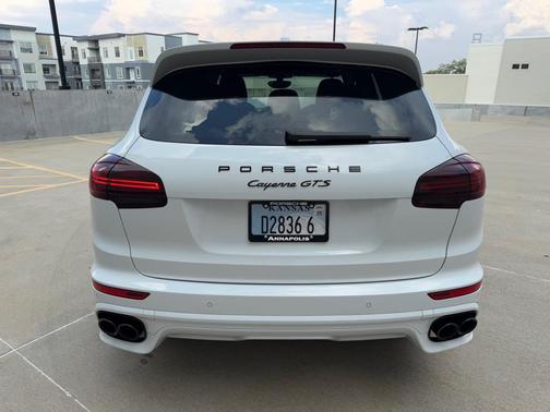 2017 Porsche Cayenne GTS