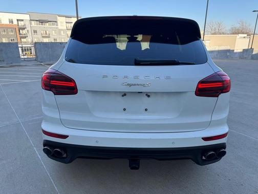 2015 Porsche Cayenne Cayenne
