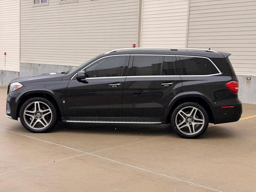 BLACK 2019 Mercedes-Benz GLS 550 Base 4MATIC