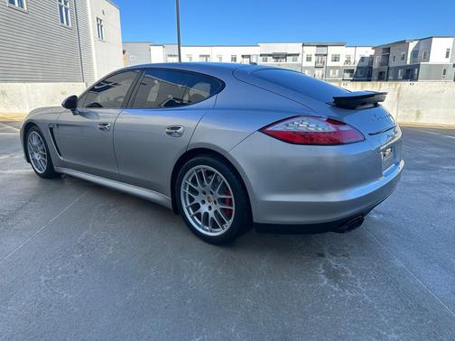 2013 Porsche Panamera GTS