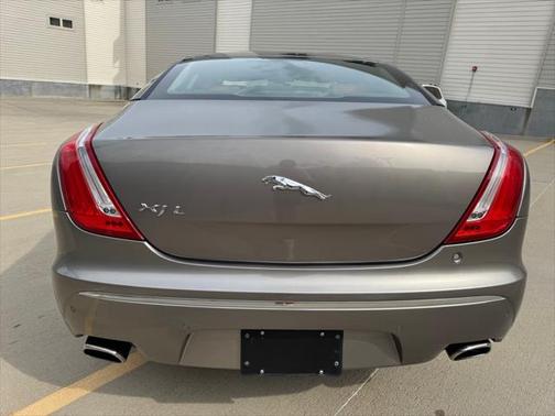 2011 Jaguar XJ L