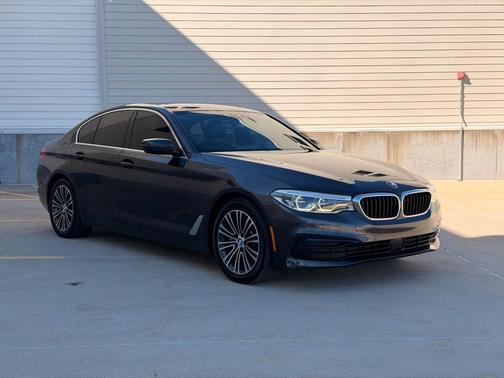 2019 BMW 530 xDrive
