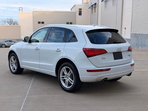 2015 Audi Q5 2.0T Premium Plus
