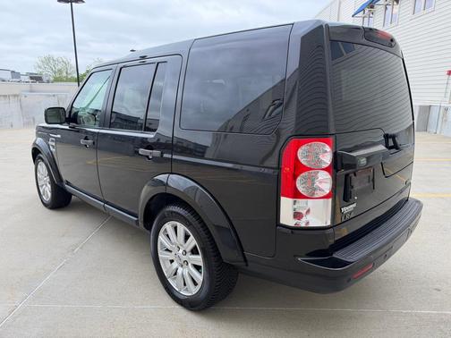 BLACK 2013 Land Rover LR4 Base