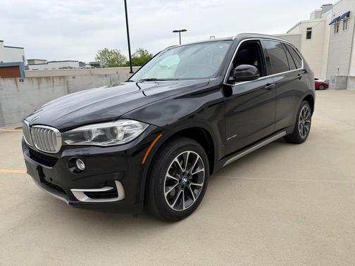 BLACK 2017 BMW X5 xDrive35i
