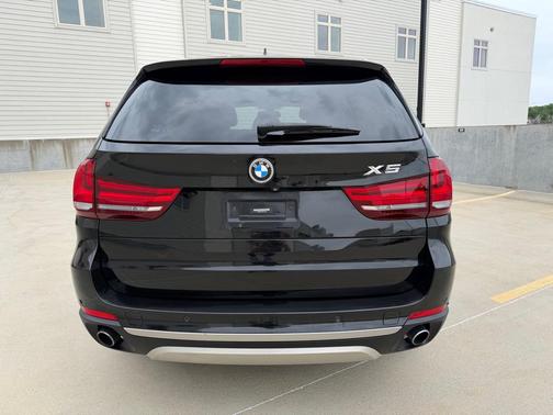 BLACK 2017 BMW X5 xDrive35i
