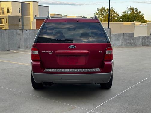 2005 Ford Freestyle SEL