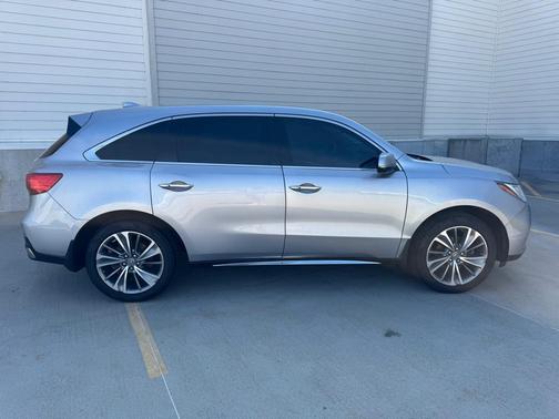 2017 Acura MDX 3.5L w/Technology Package